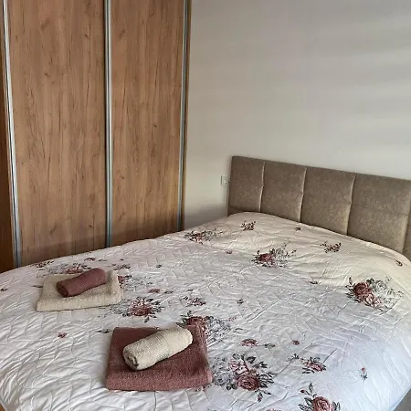 Lägenhet Golden 23 *