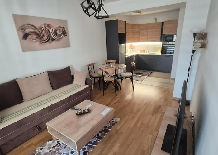 Golden 23 Apartment *